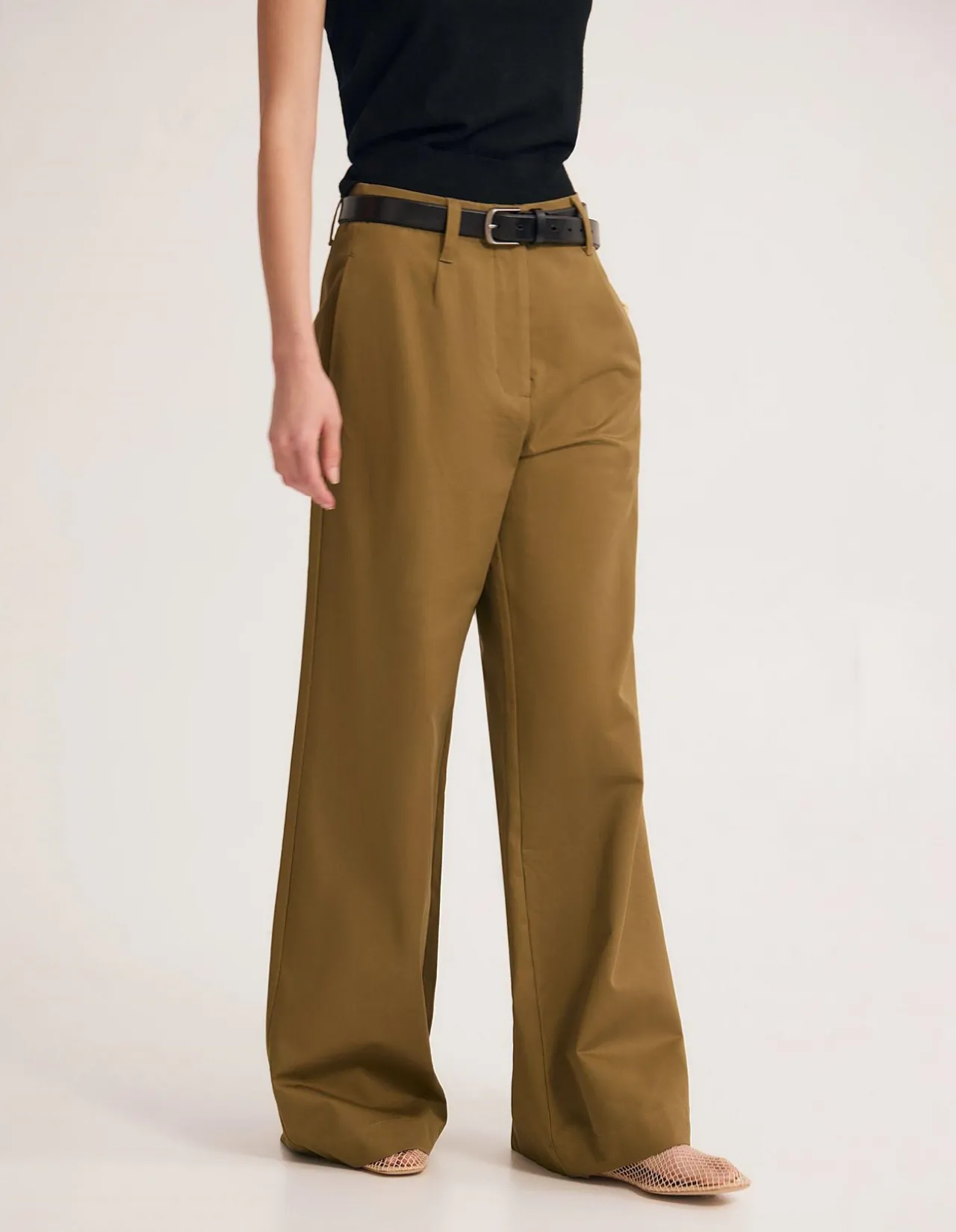 ABIGAIL PANT