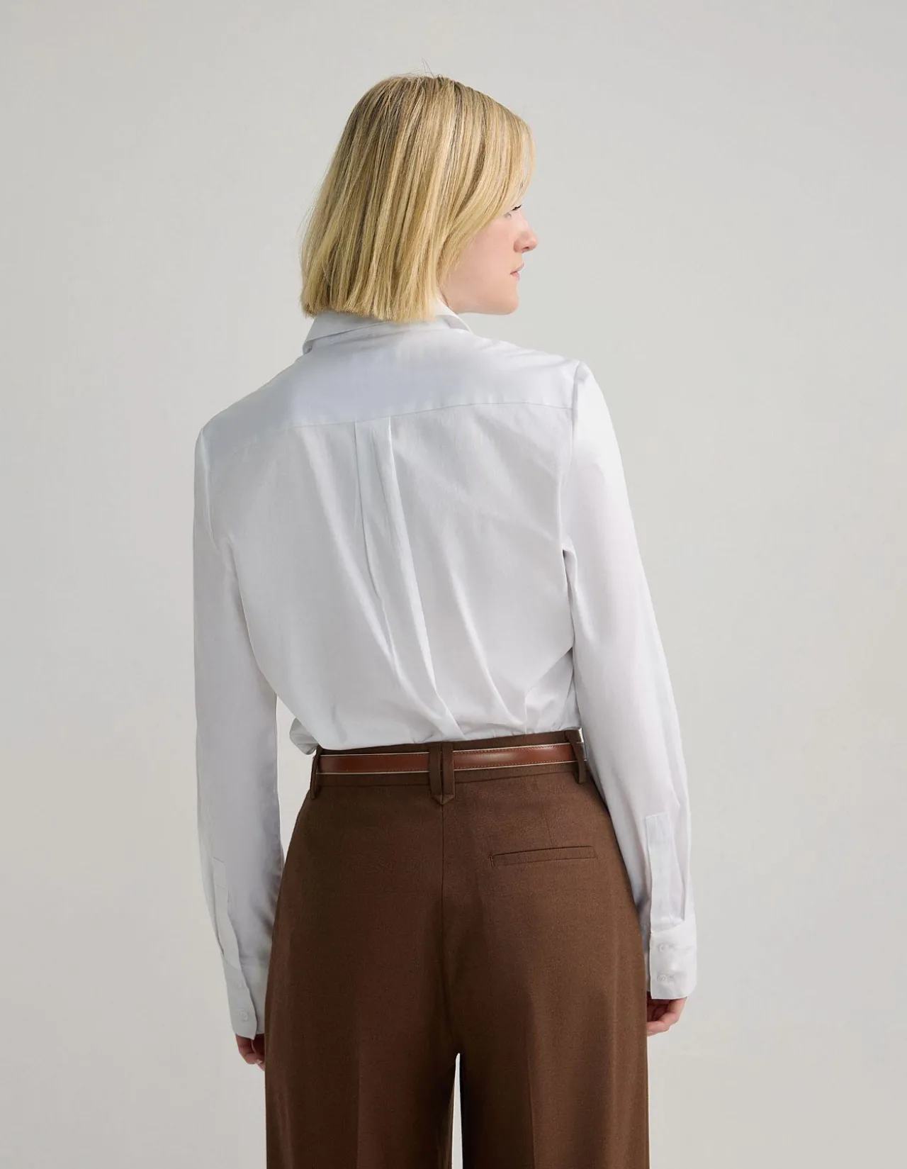 ADRIENNE STRETCH SHIRT