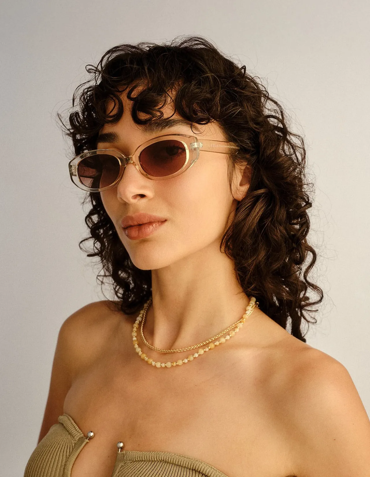 AFFINITY SAND OVAL SUNGLASSES