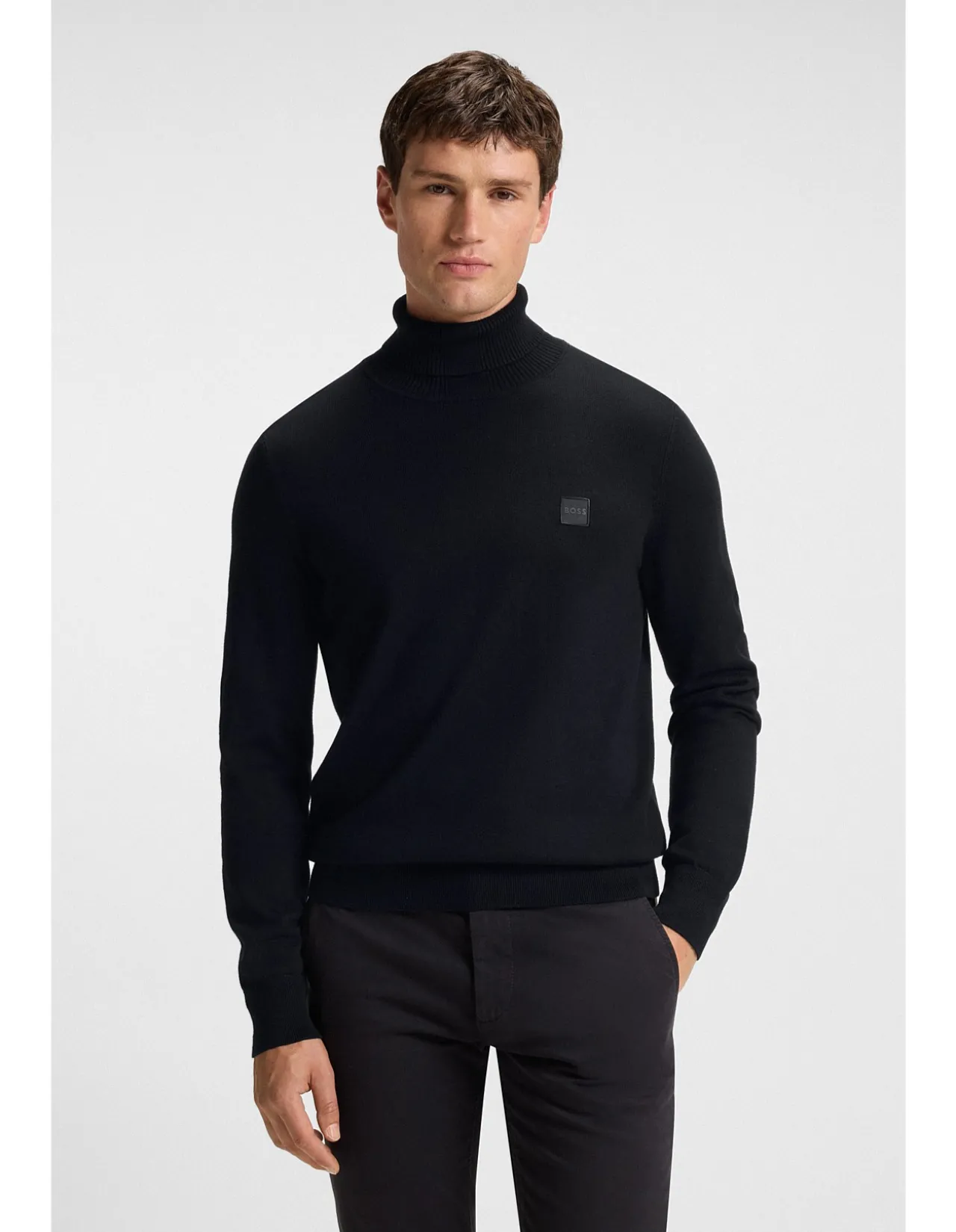 Akiro_S-Knitwear