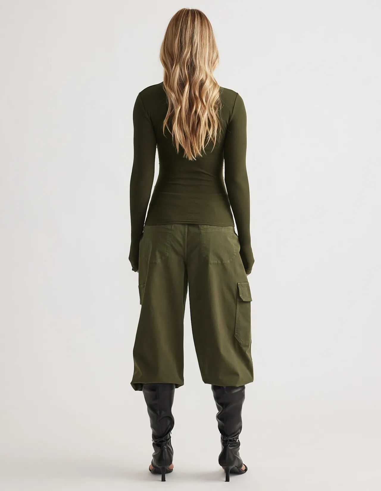 ALICIA HIGH NECK LONG SLEEVE