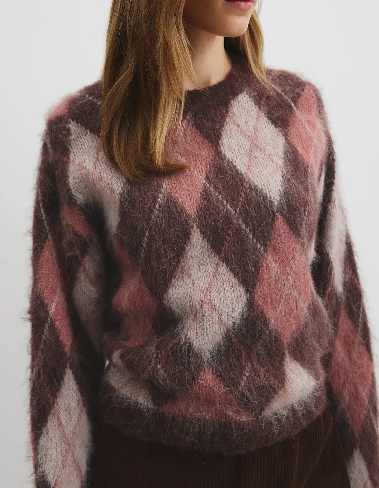 Argyle Crew Neck Knit