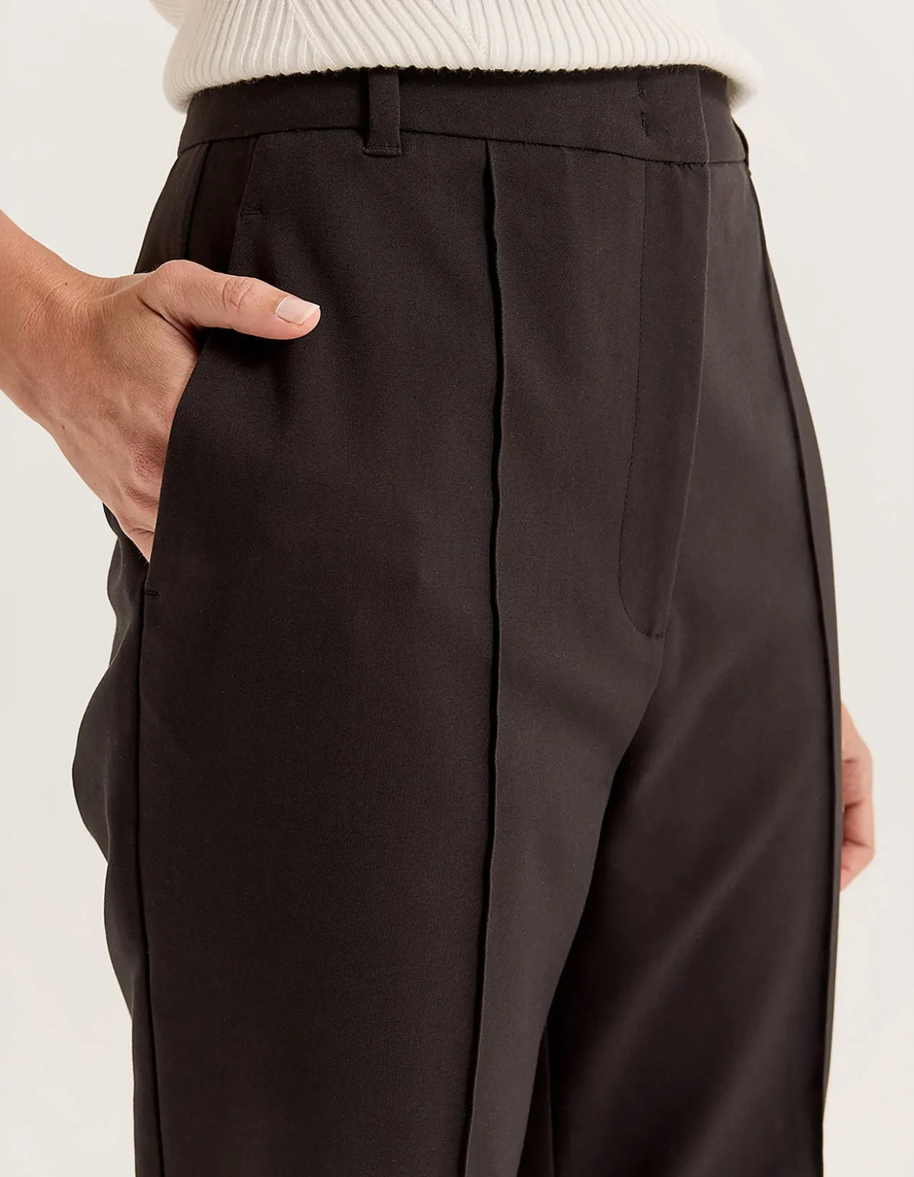 ARIANNA PANT
