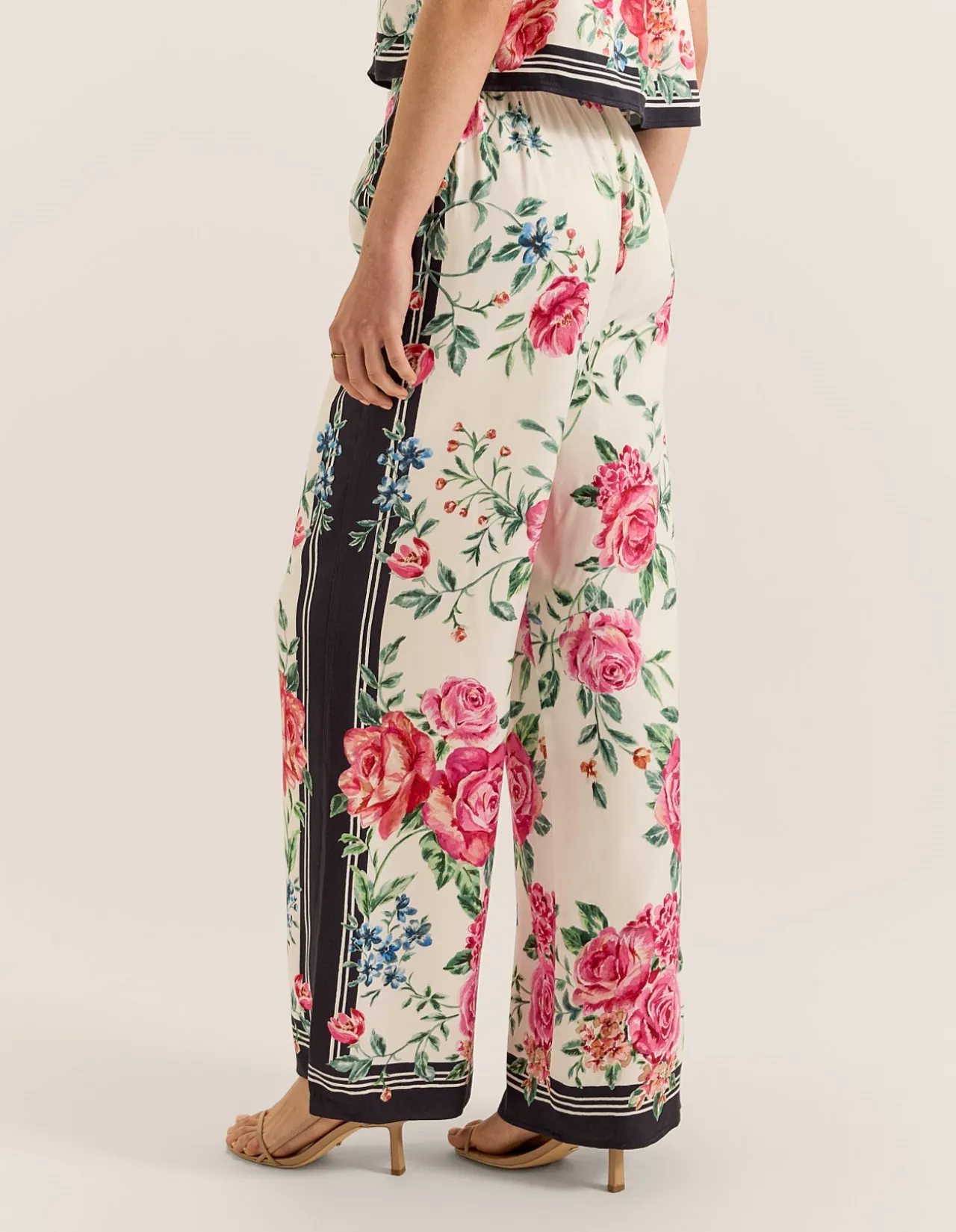 ARTISAN SCARF SATIN PANTS