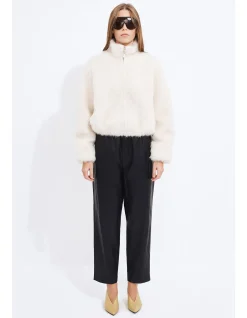 Aspen Fluffy Bomber