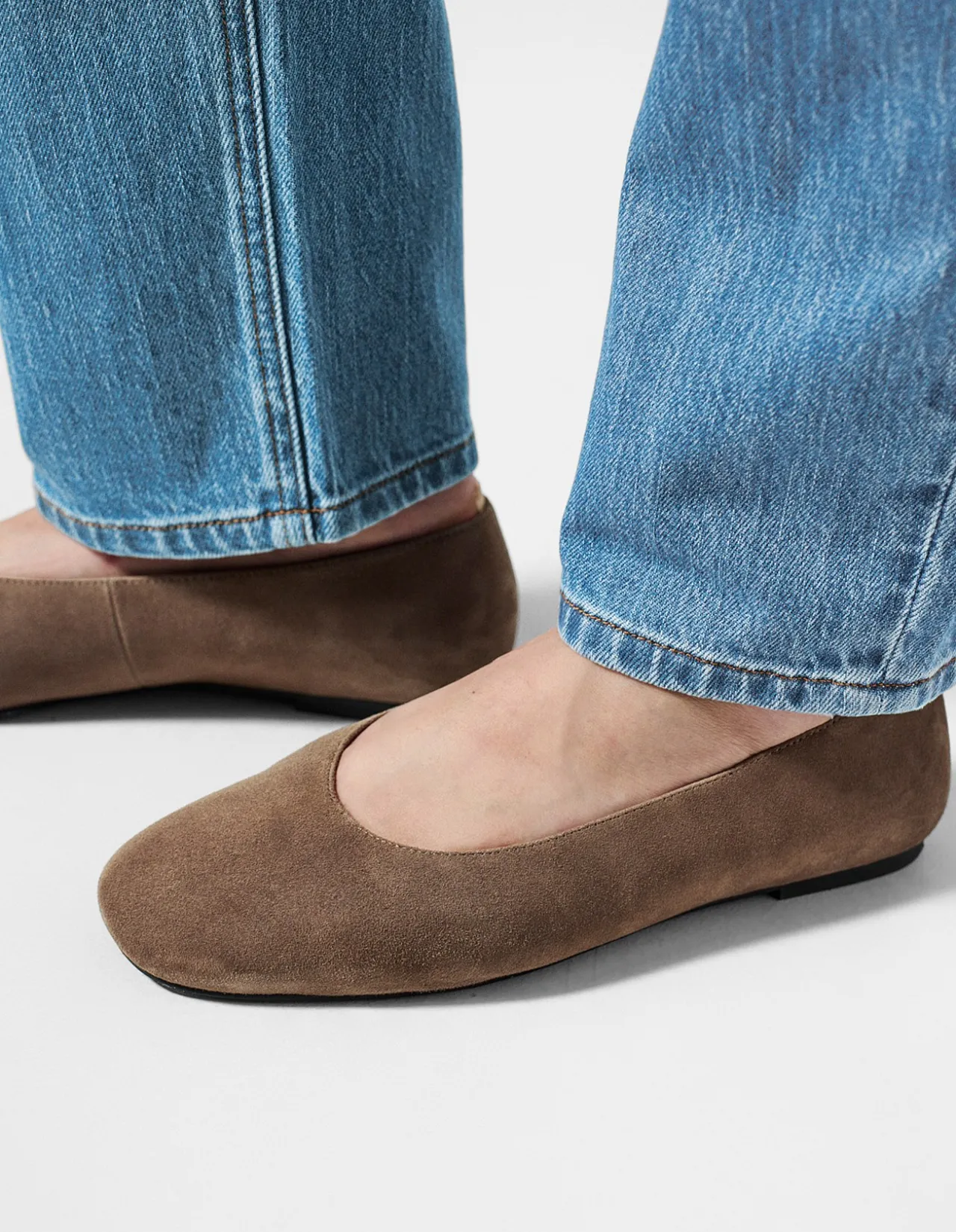 ASPEN SUEDE BALLET FLAT