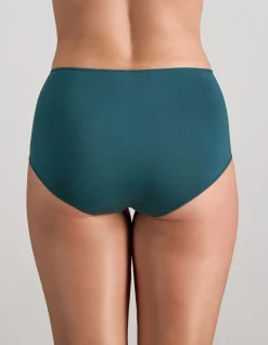 AU NATUREL Full Brief