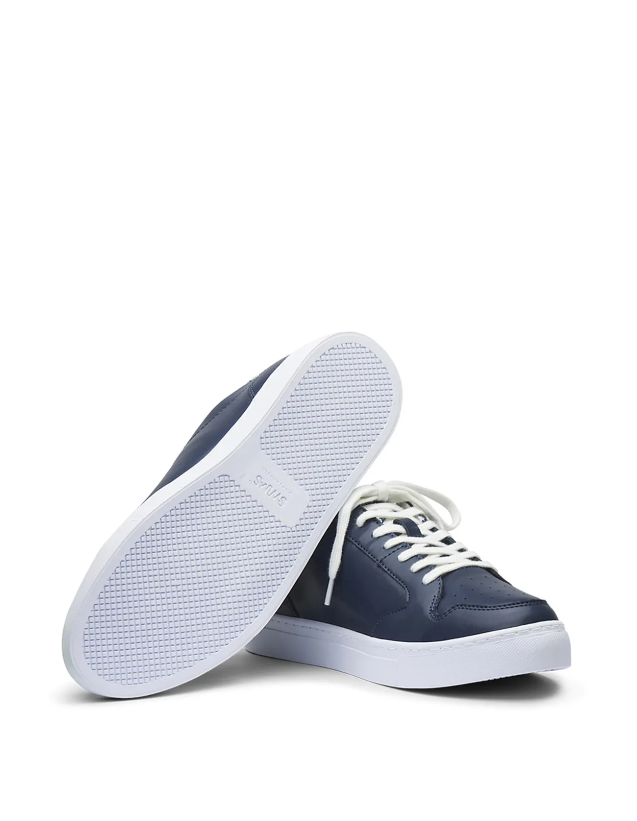 Avenue Sneaker