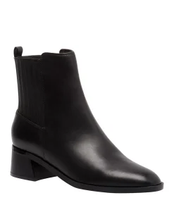 AVIAS BOOT