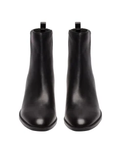 AVIAS BOOT