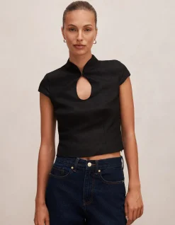 AYLA KEYHOLE LINEN TOP