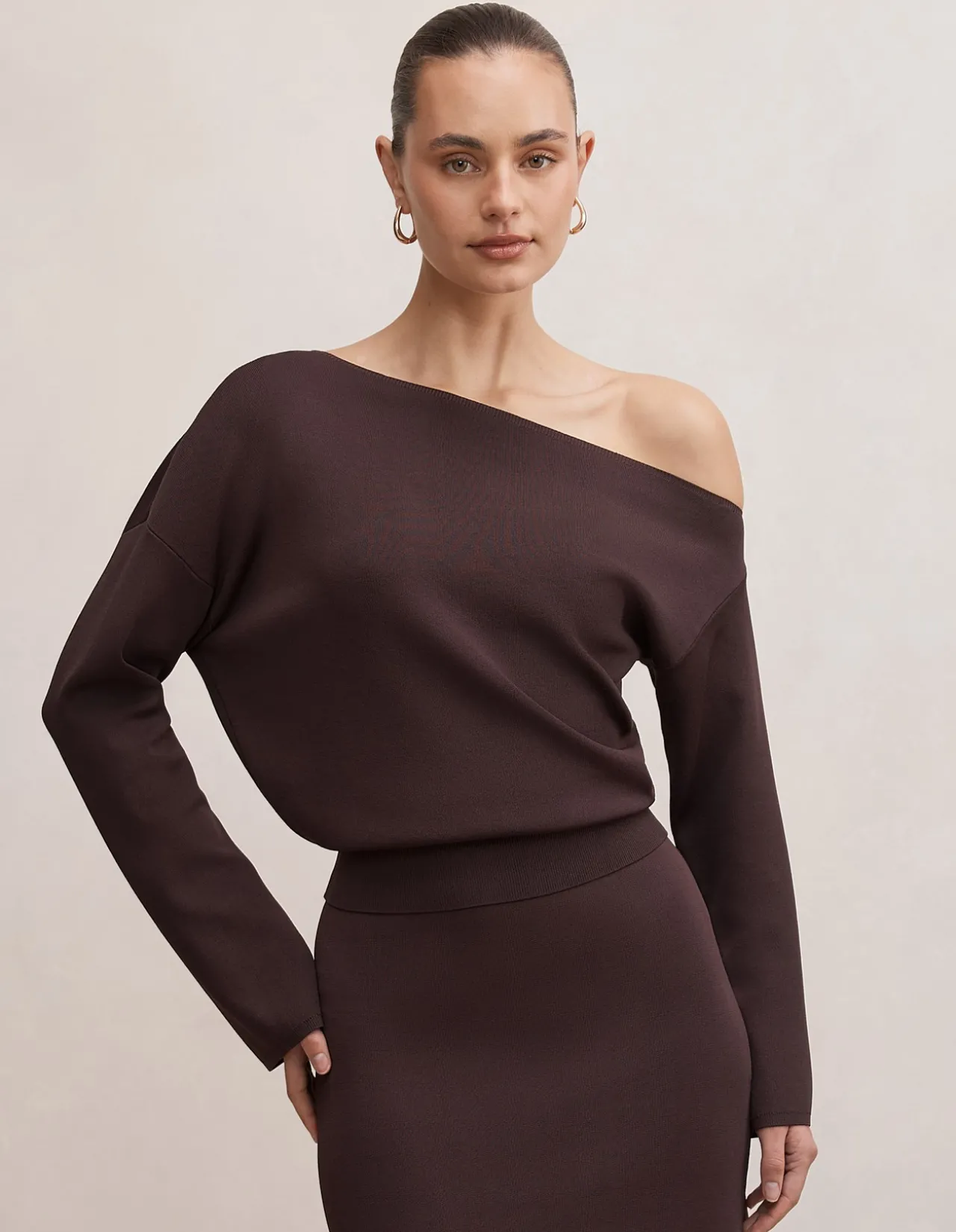 AYVA ASYMMETRIC KNITTED TOP