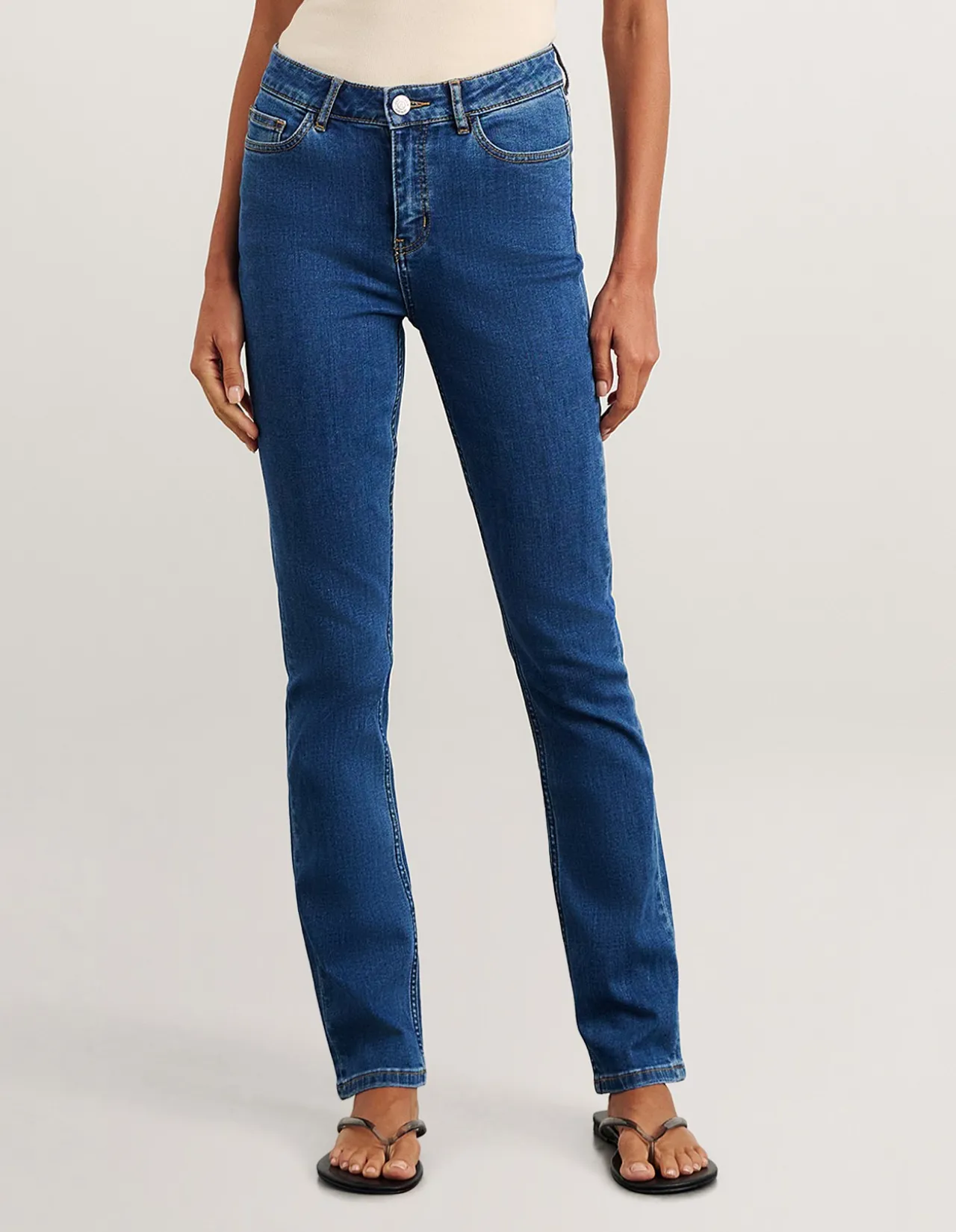 Bianca Slim Straight Mid Rise Jean