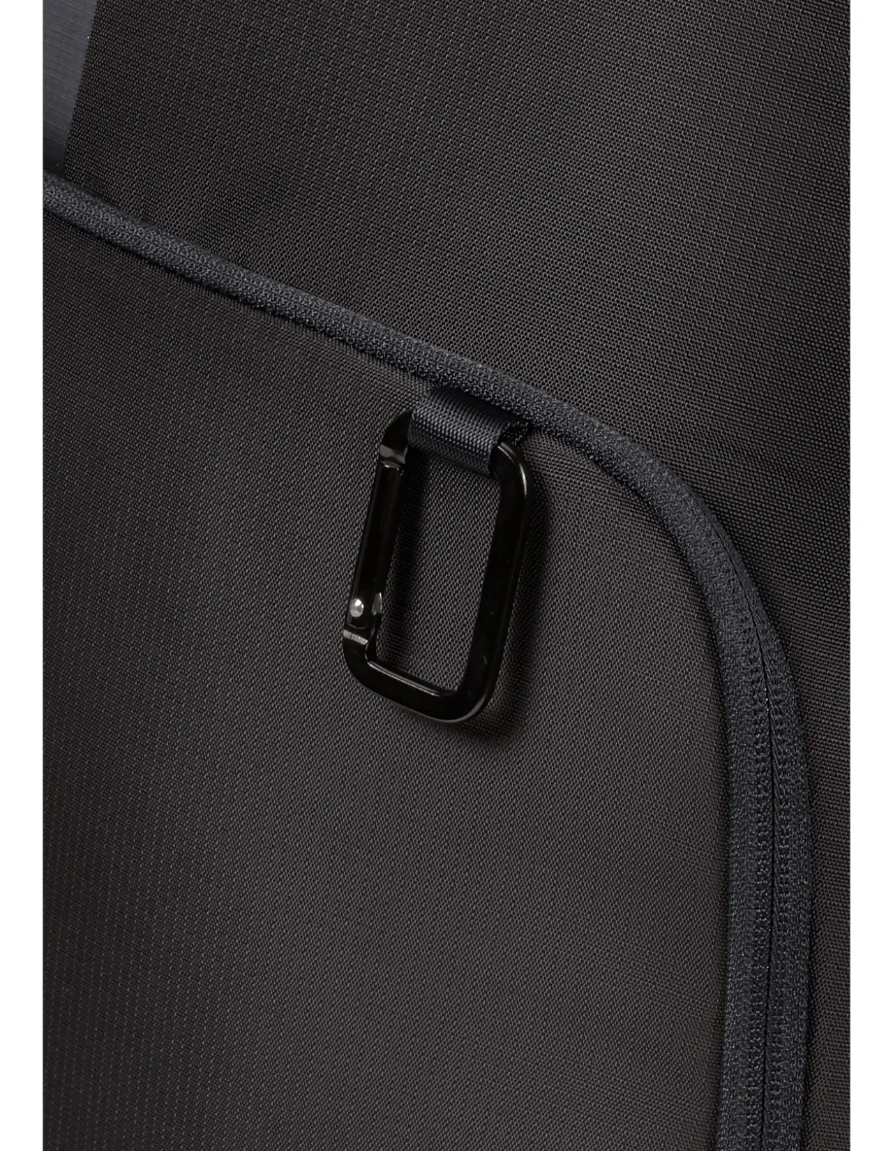 BIZ2GO BP 74CM DAYTRIP BLACK