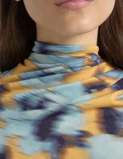 BLURRED FLORAL GATHERED LONG SLEEVE TOP