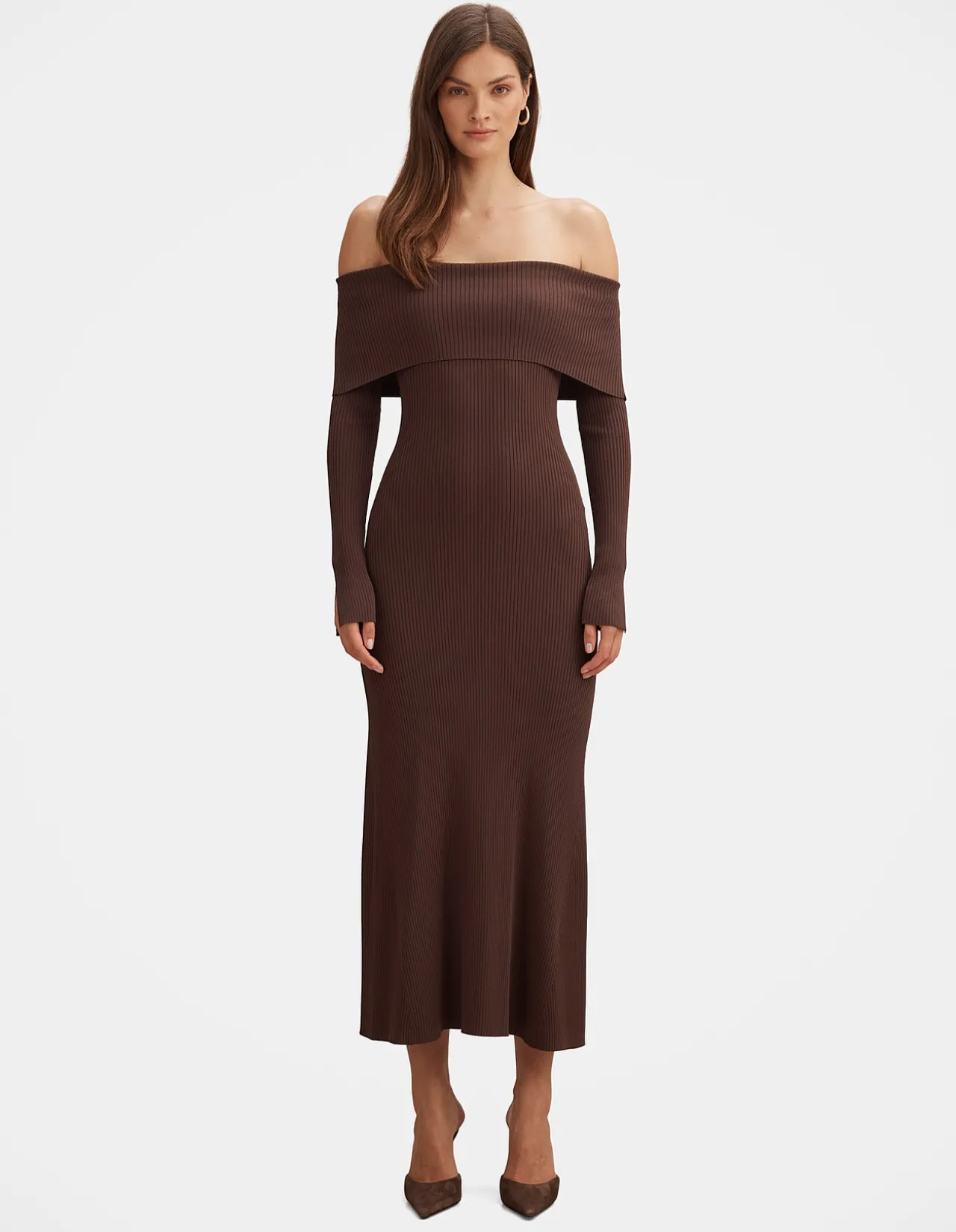 BOBBIE BARDOT NECK KNITTED DRESS