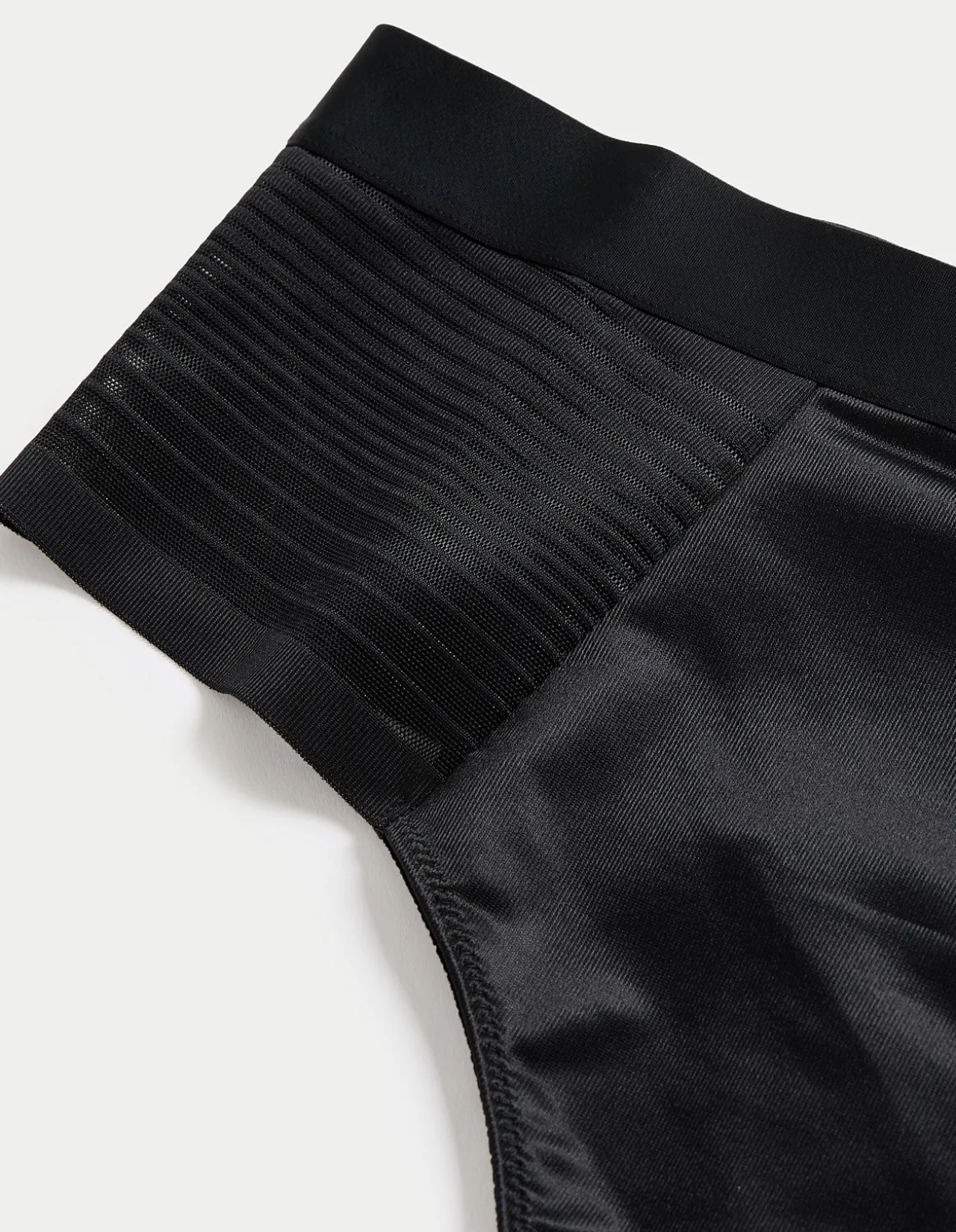 Body Define Firm Control No VPL Thong