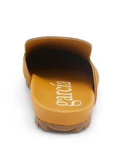 Braidy Calf Leather Mules with Zig-Zag Sole