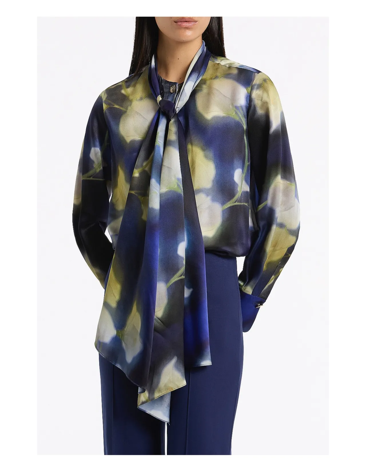 CALLA LILY SILK VISCOSE TIE NECK TOP