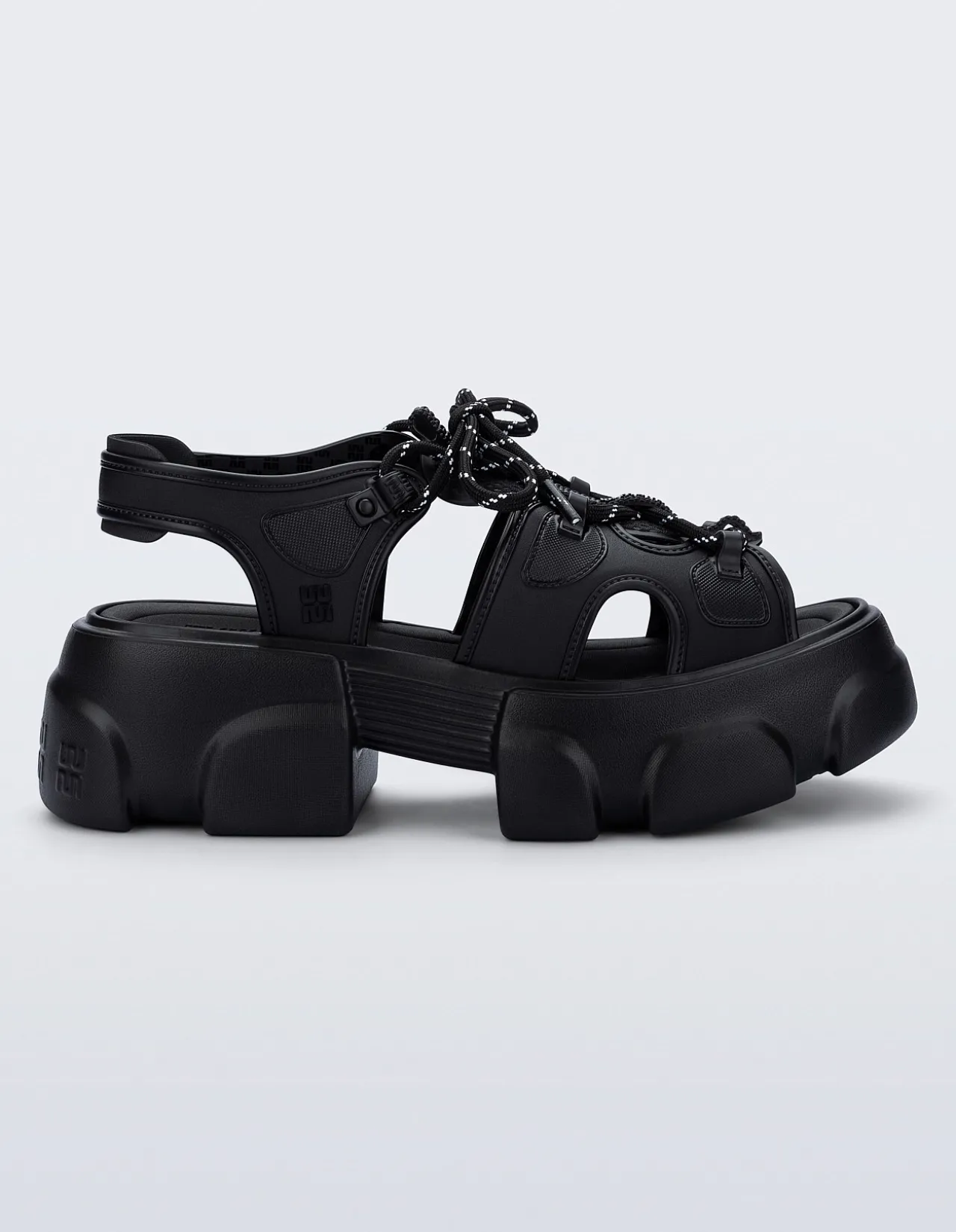 CAMP SANDAL