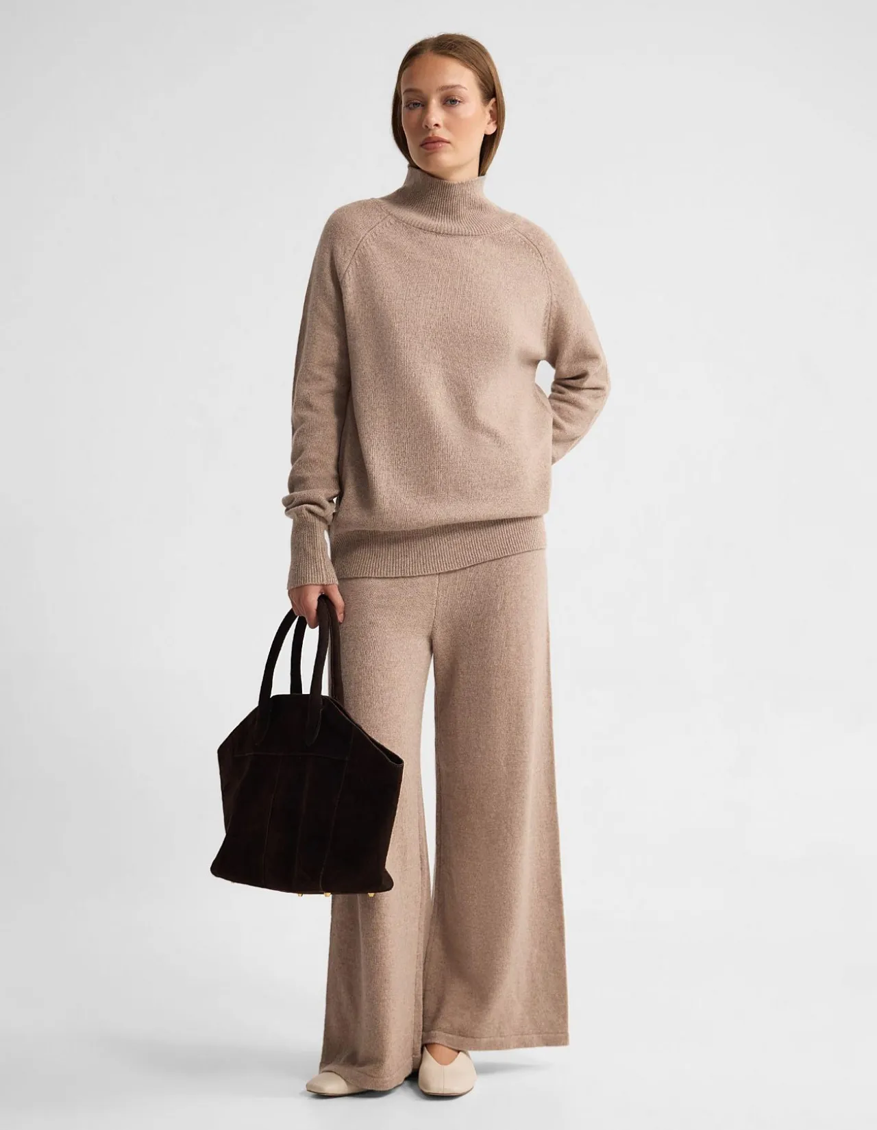 CARLA WOOL BLEND KNITTED PANT O