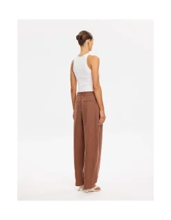 Cass Barrel Leg Pant