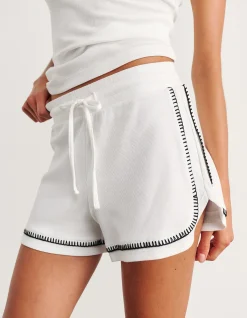 CELINA BLANKET STITCH SHORT