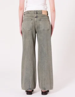 Chloe Baggy Mid Rise Wide Leg Jeans