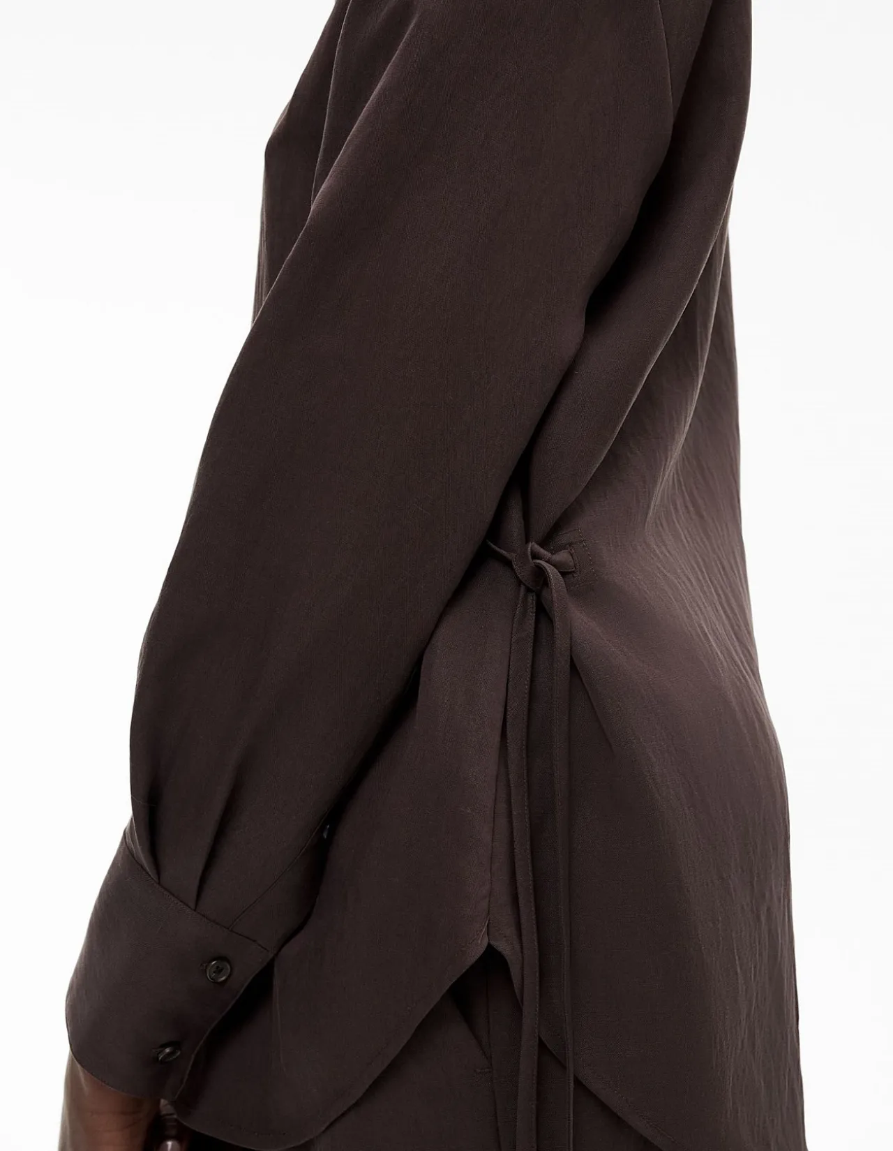 CINCHED WAIST SHIRT