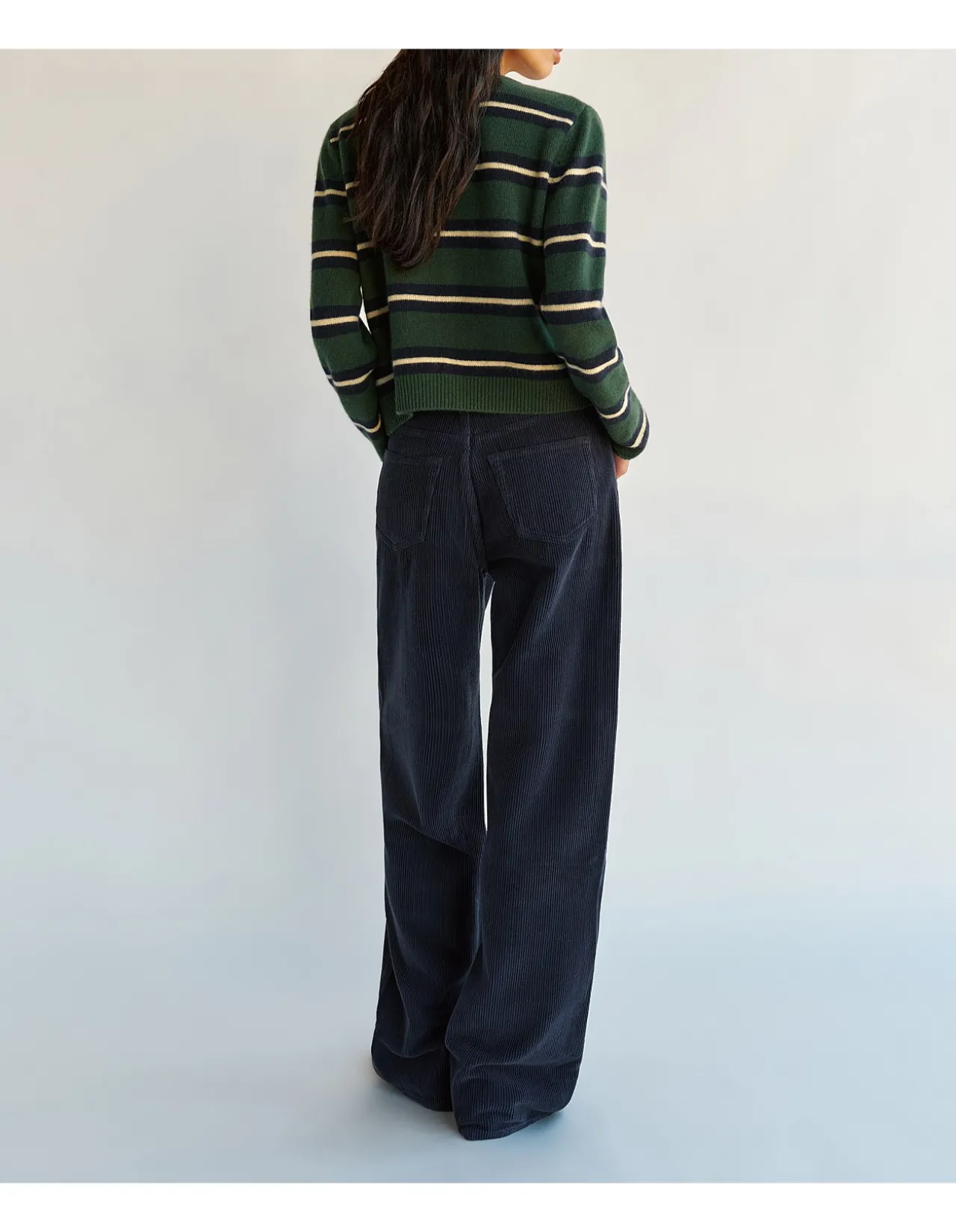 CLARA CREWNECK CASHMERE CARDIGAN