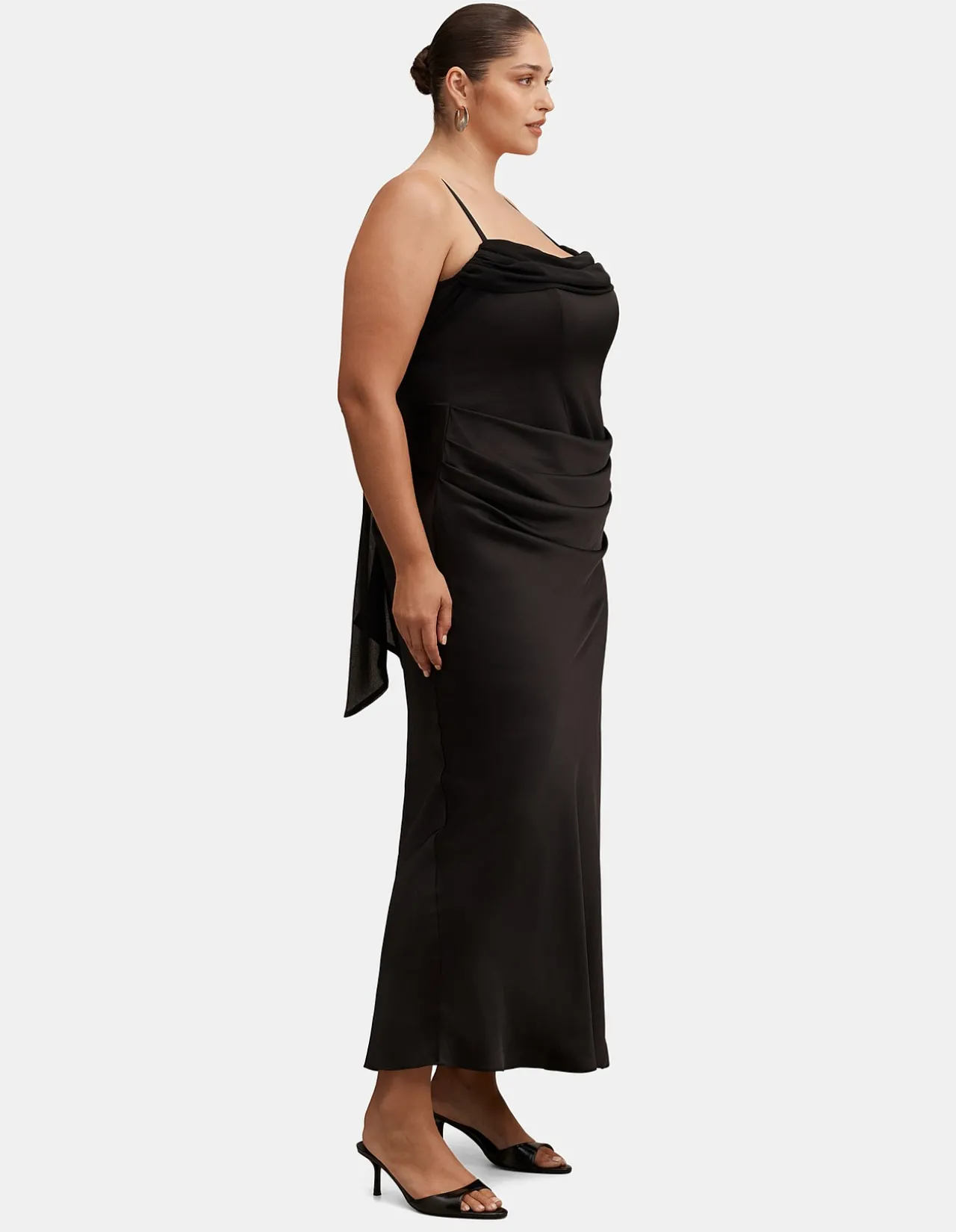 CLAUDIA CURVE STRAPPY CORSET MAXI DRESS