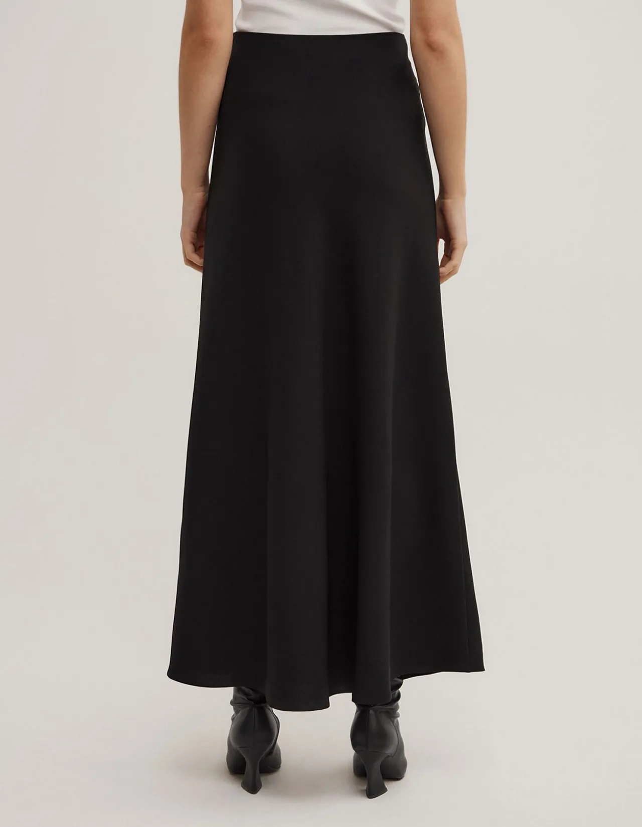 Clean Maxi Skirt