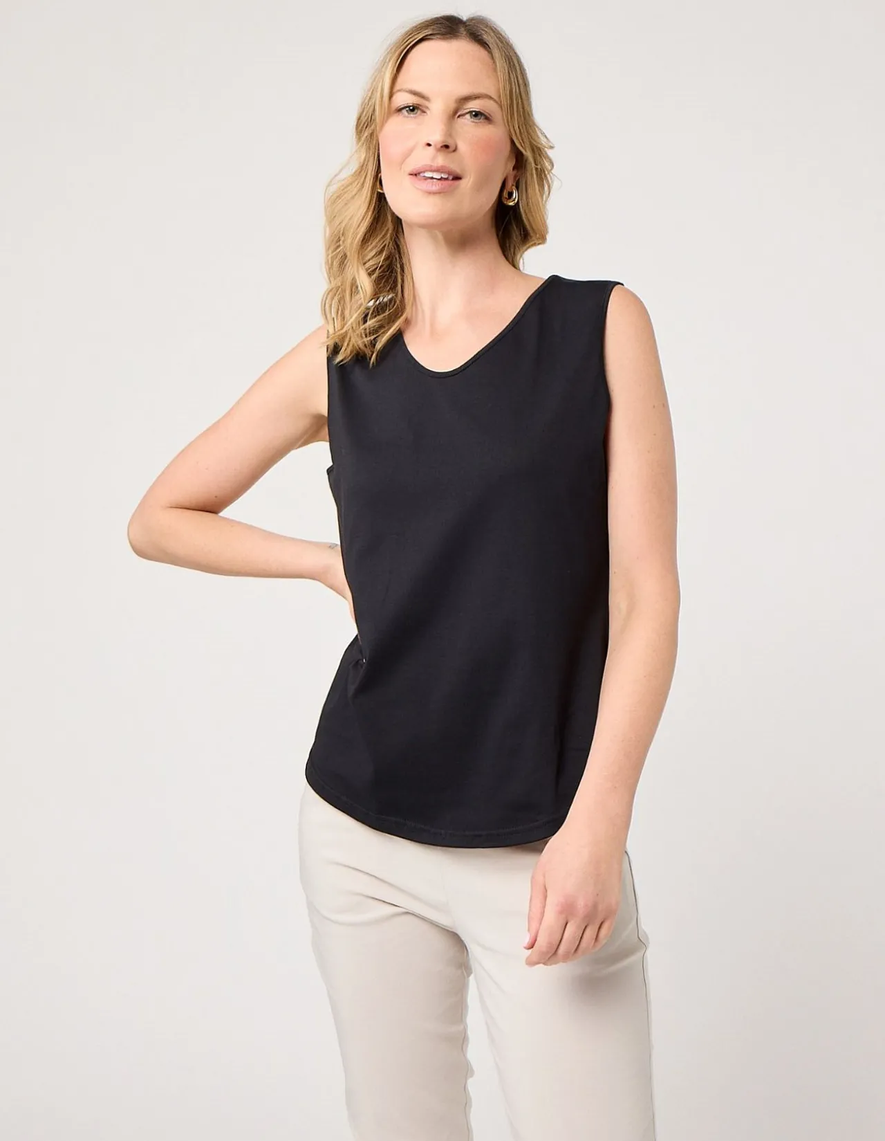 CLEO TANK