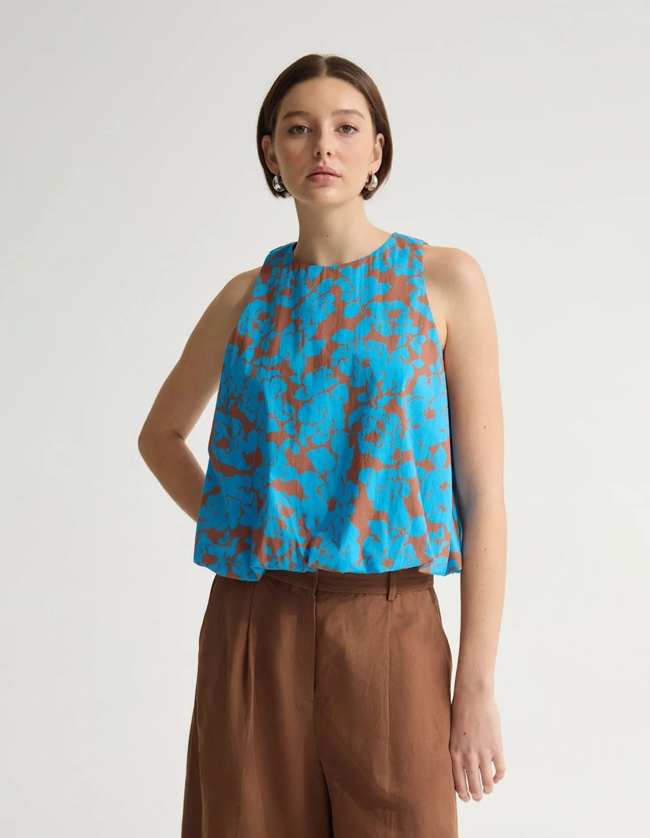 CLOVER PRINTED COTTON SHELL TOP