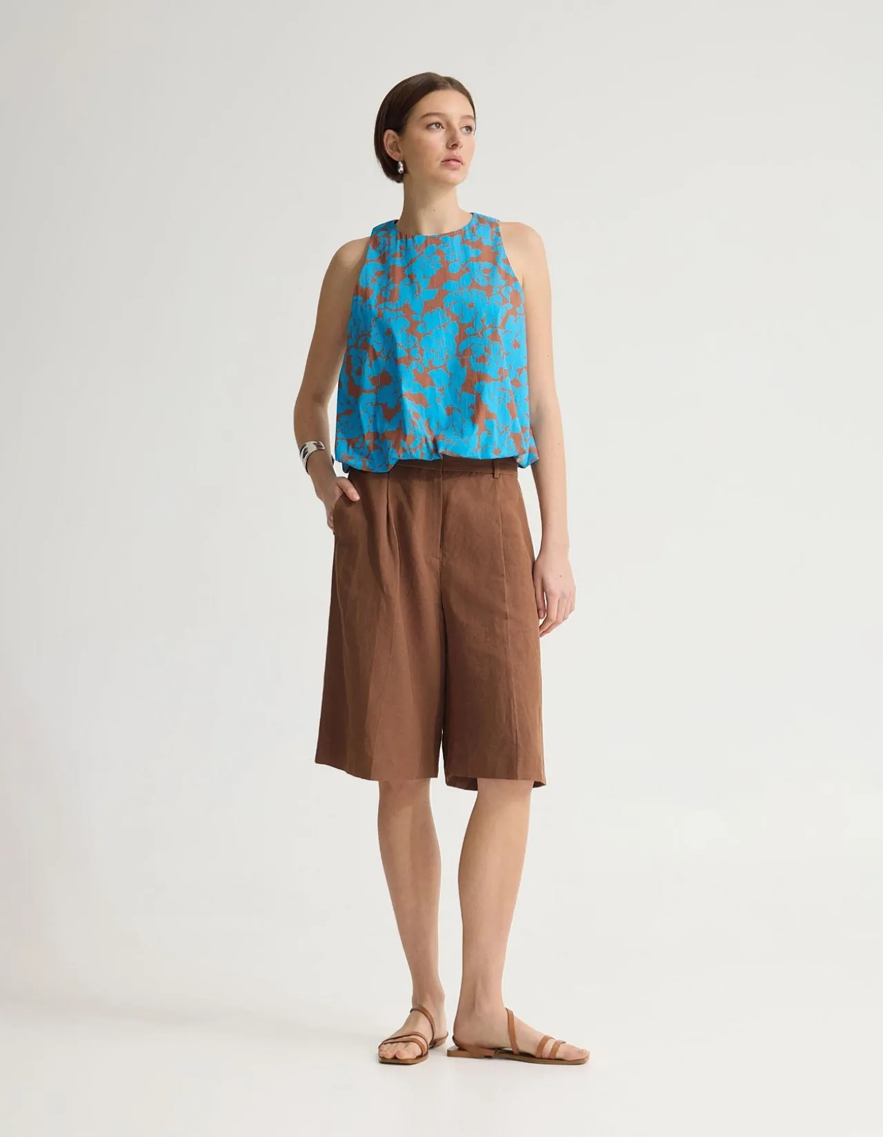 CLOVER PRINTED COTTON SHELL TOP