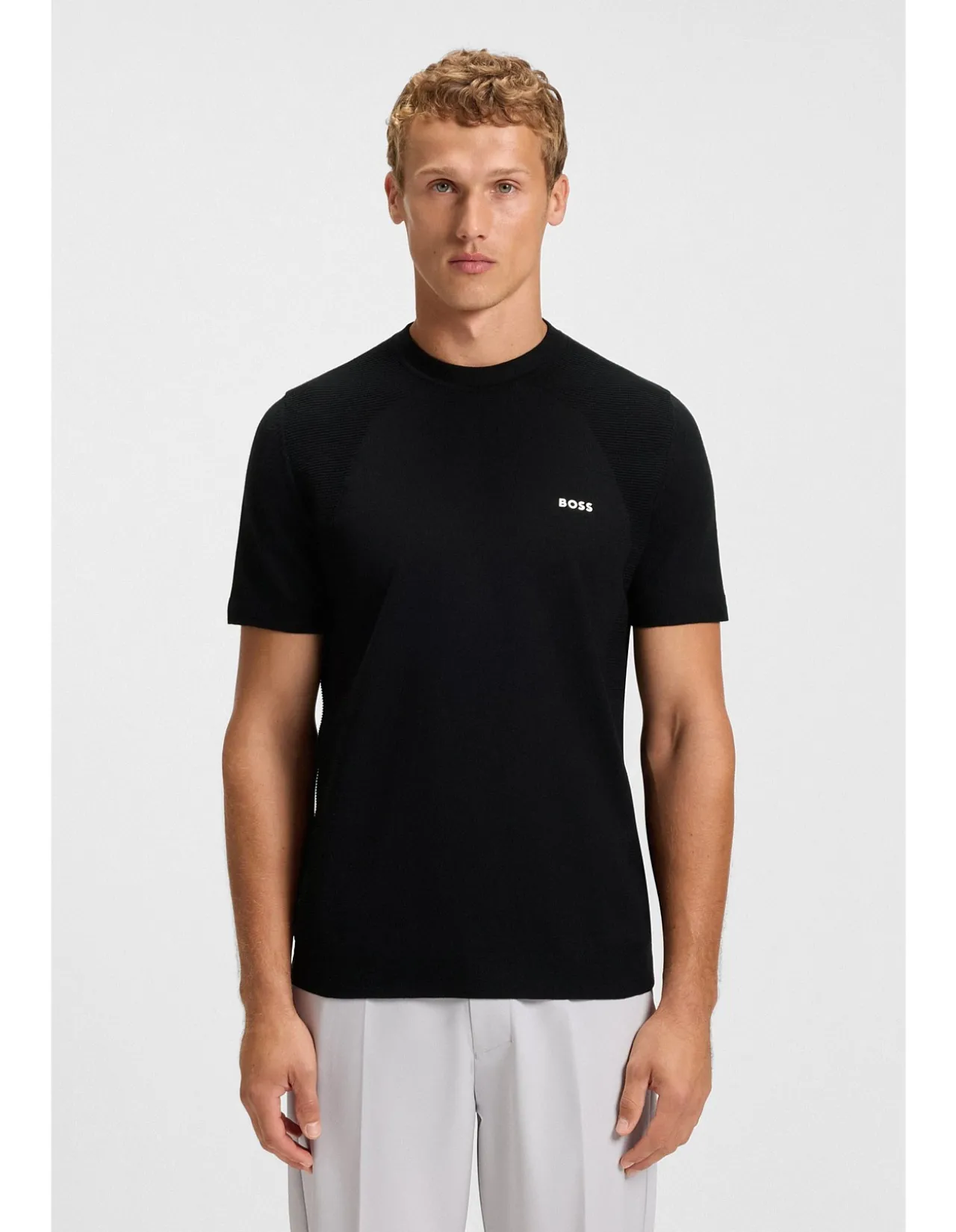 Contrast-logo knit sweater in a cotton blend