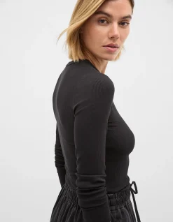 CORE RIB CREW NECK TOP