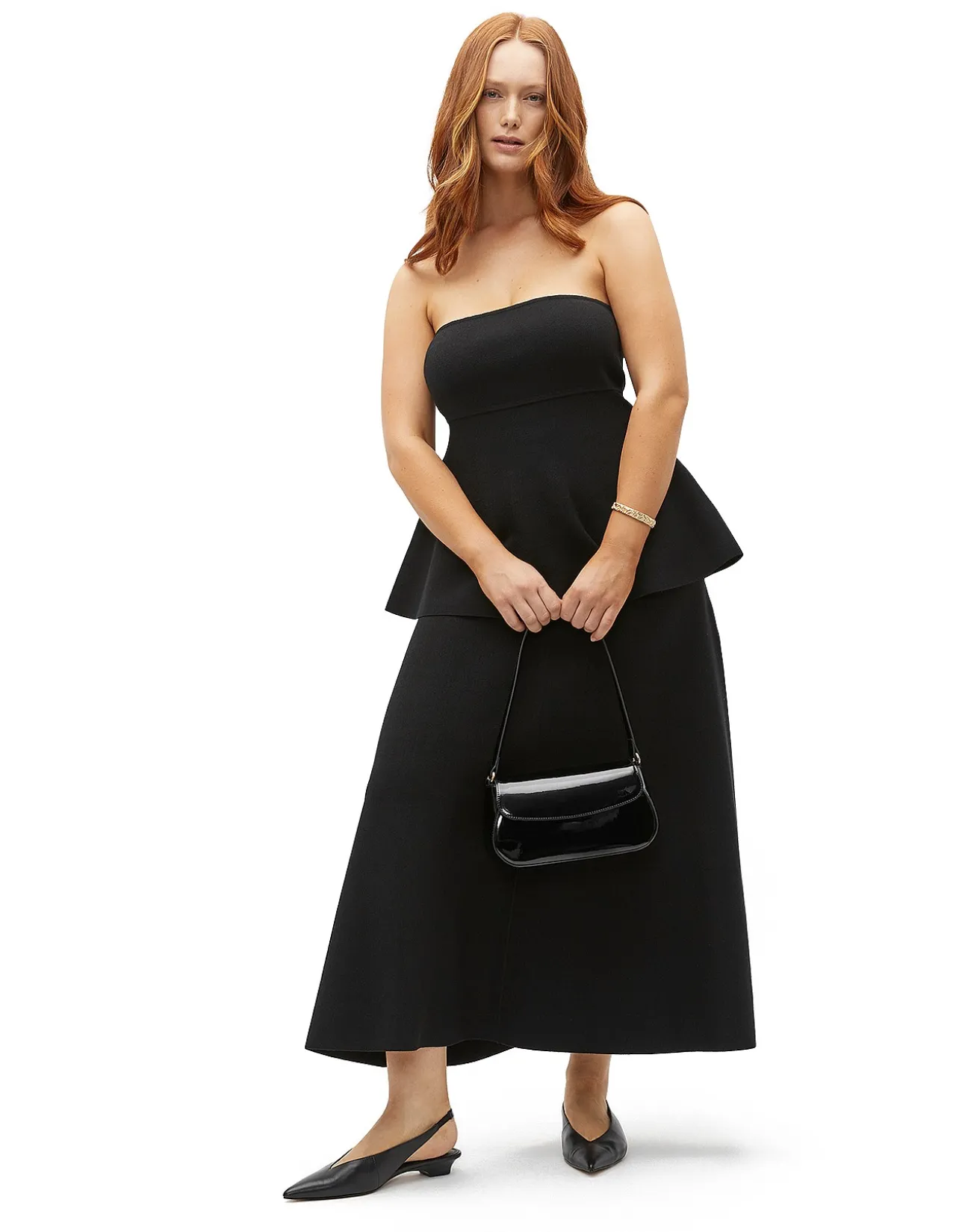 CREPE KNIT STRAPLESS TOP