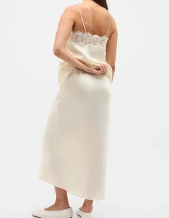 CRINKLED SATIN SLIP SKIRT