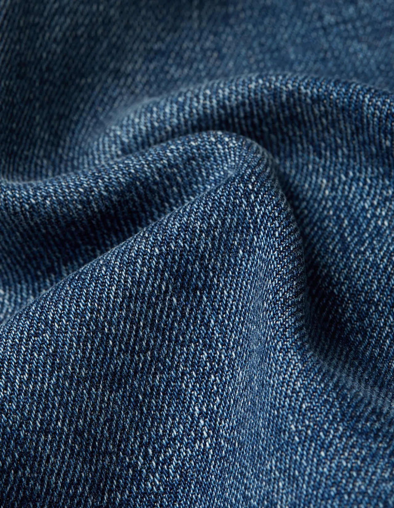 Dakota Relaxed Mid Rise Straight Leg Jeans