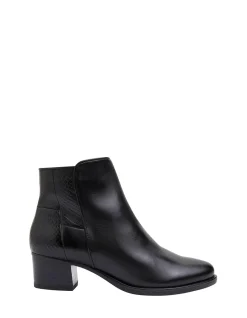 DAPPER ANKLE BOOT