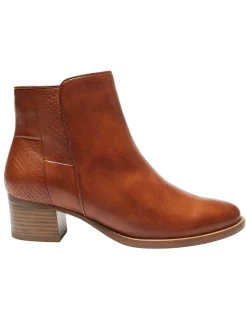 DAPPER ANKLE BOOT
