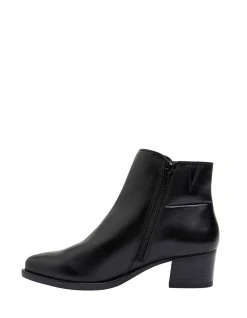 DAPPER ANKLE BOOT