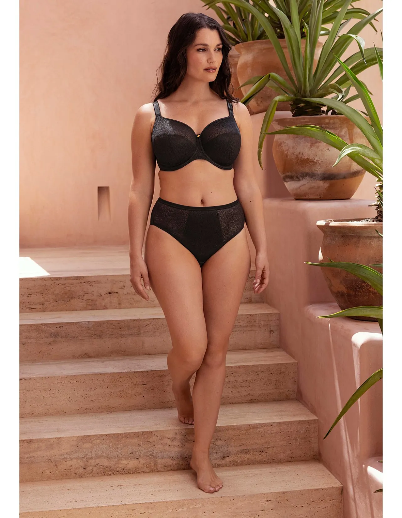 Demure Underwire Moulded Non Padded Bra