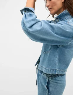 DENIM CROPPED POCKET SHIRT