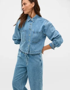 DENIM CROPPED POCKET SHIRT