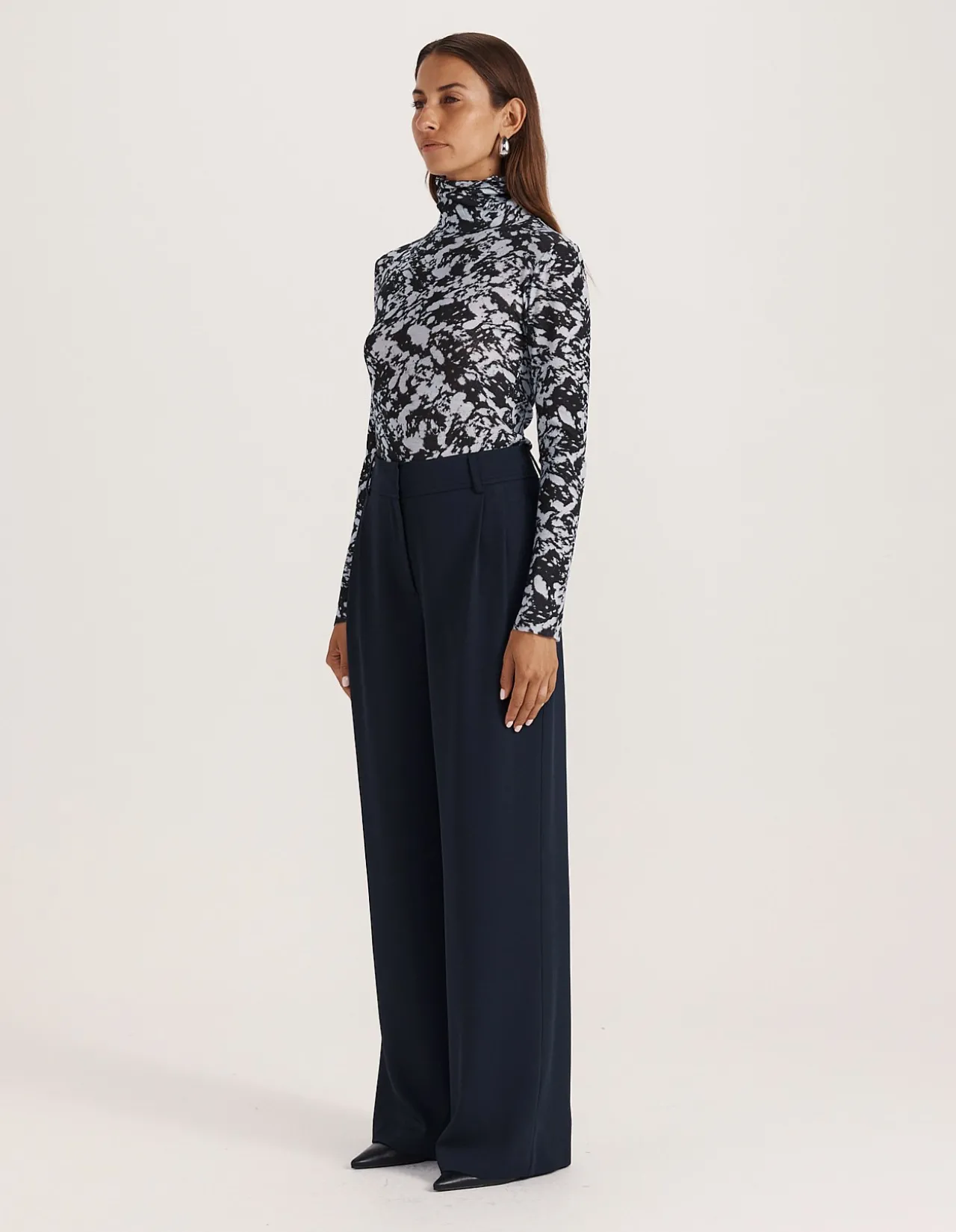 DHARMA TAILORED WIDE LEG PANT