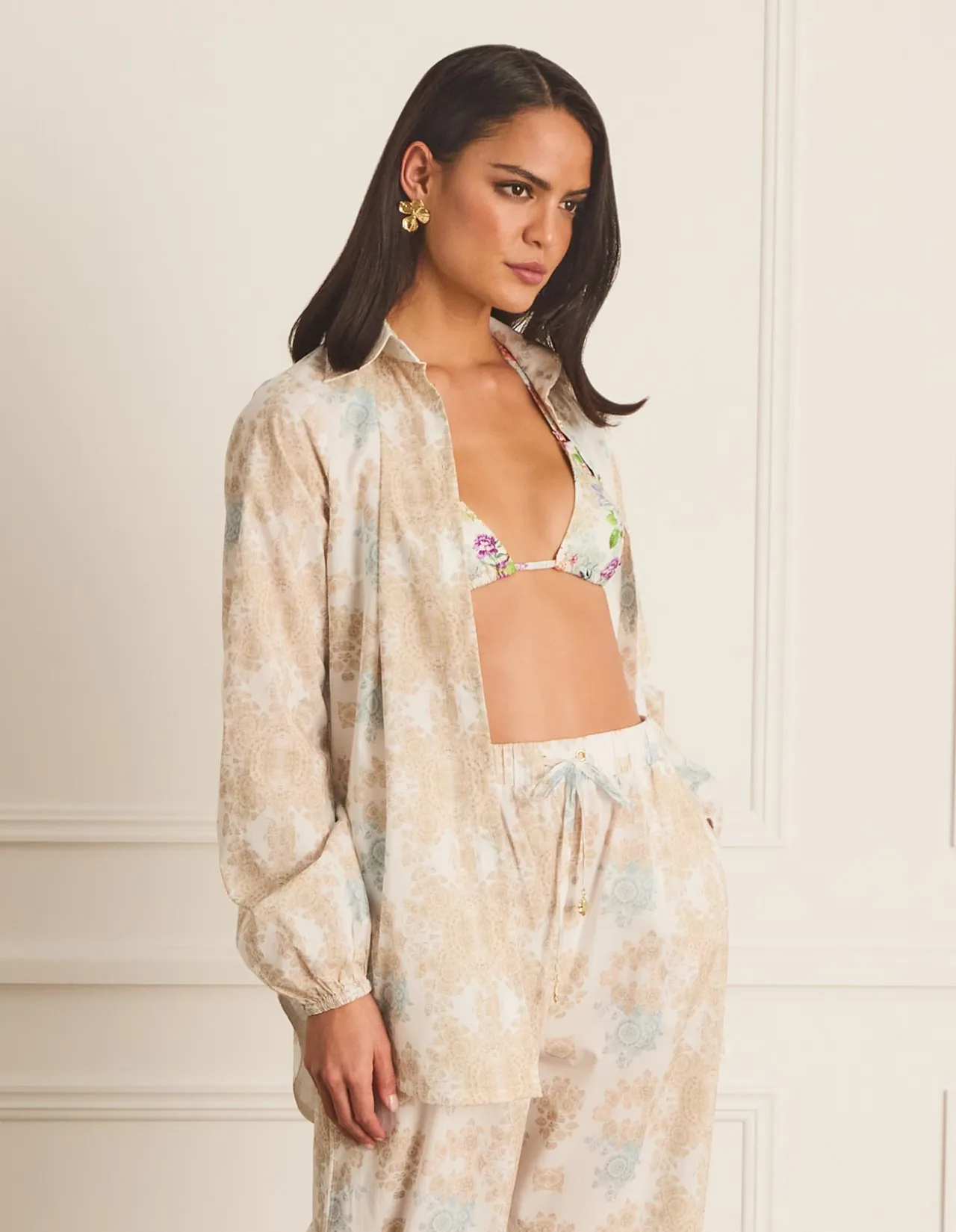 Dianthus Odilia Beach Shirt