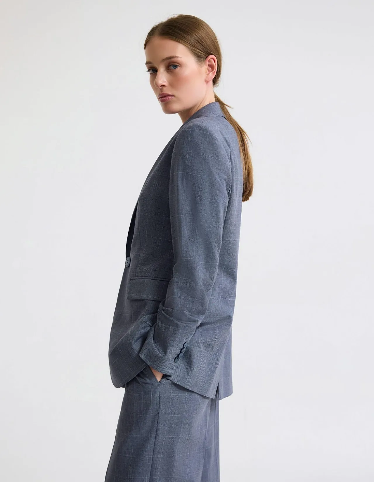EBONY WOOL BLEND SUIT JACKET