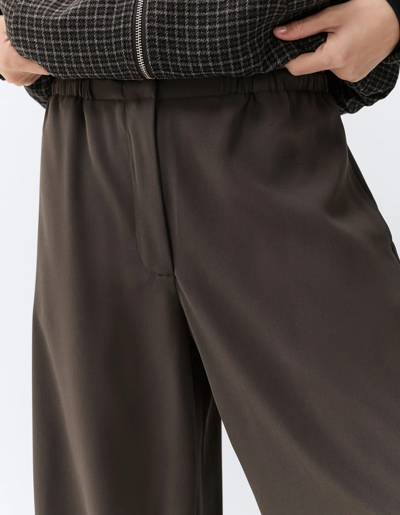 EFFORTLESS TAILORED POLYESTER EVERYDAY PULL ON PANT